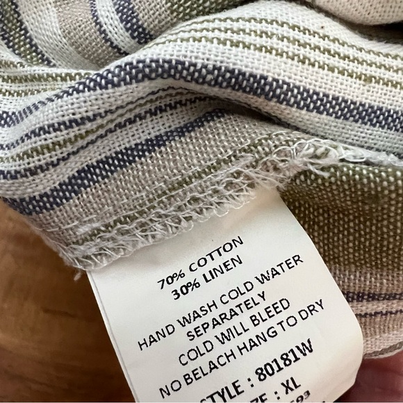 Cotton Bleu drawstring striped shorts - Picture 2 of 6